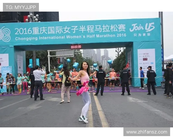 重庆街舞队在马拉松大满贯中的默契配合与精彩表现分析 重庆街舞队在马拉松大满贯中的默契配合与精彩表现分析