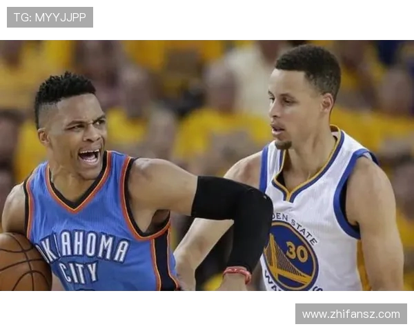 勇士与国王激战12月28日NBA赛场精彩对决引发球迷热议 勇士与国王激战12月28日NBA赛场精彩对决引发球迷热议